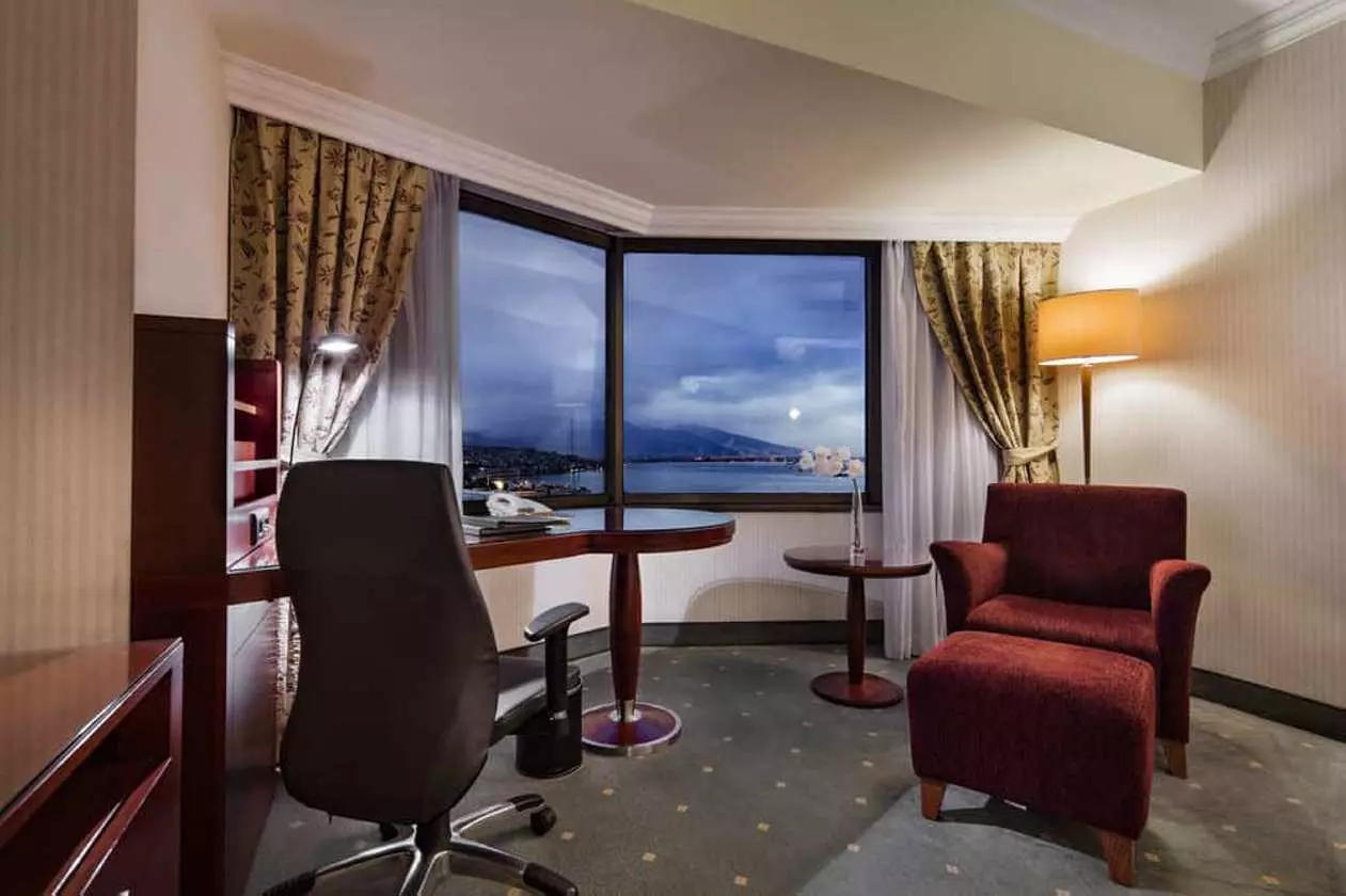 hilton_shabaviz (30).jpg